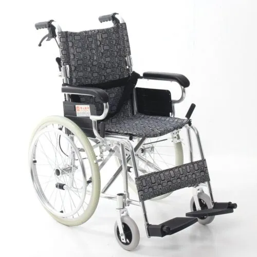 Aluminum‑Alloy Folding Manual Wheelchair, Compact Lightweight Transport Wheelchair with Flip‑Up Footrest & Foldable Backrest